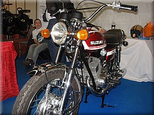 Suzuki-T250-1972.jpg