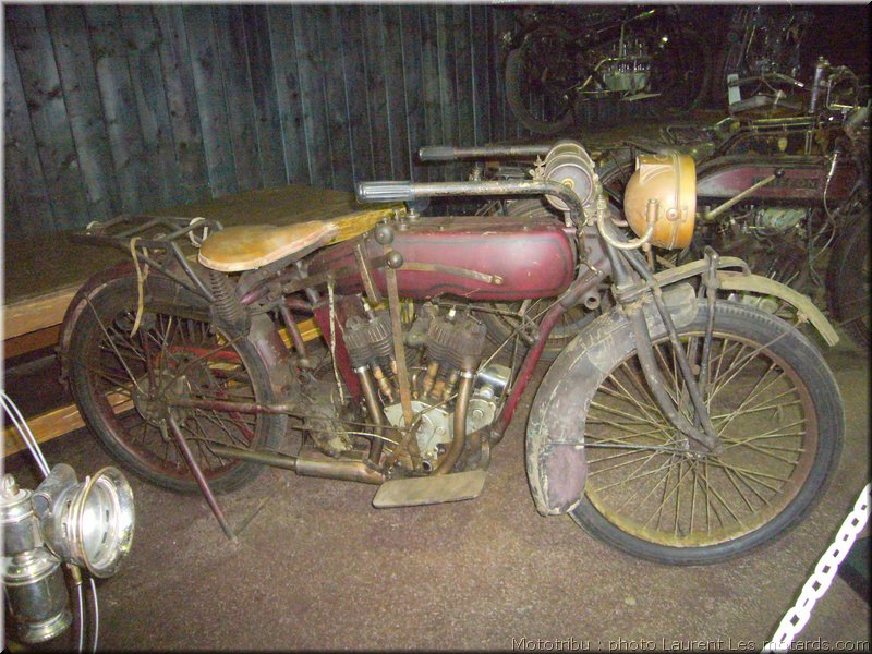 MOTO 