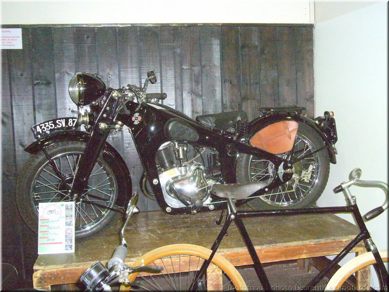 MOTO 