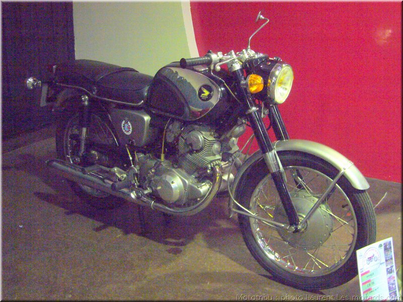 MOTO 