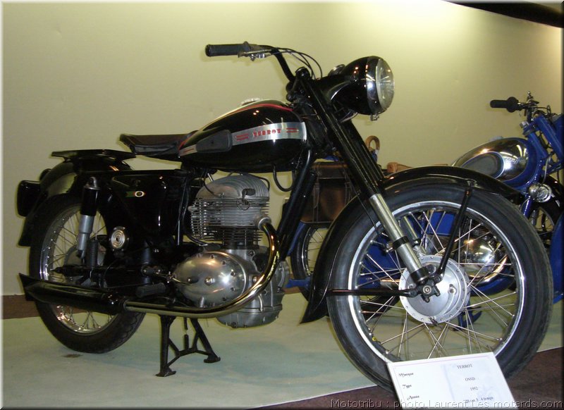 MOTO 