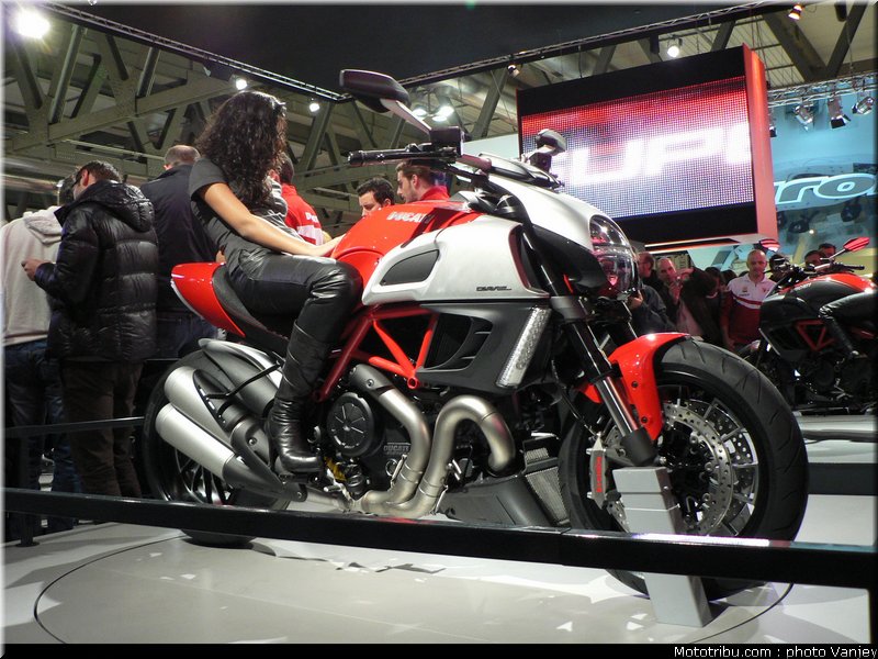 milan_eicma_2010_0030