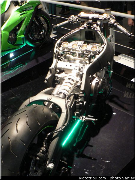 milan_eicma_2010_0054