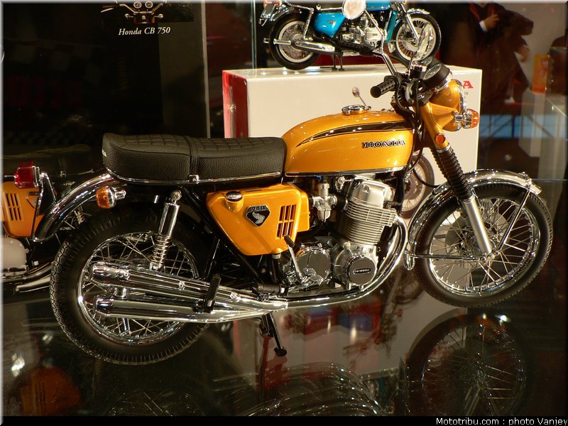milan_eicma_2010_0098
