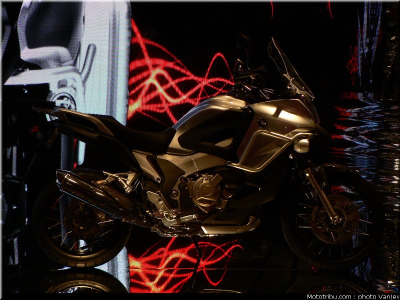 milan_eicma_2010_0099