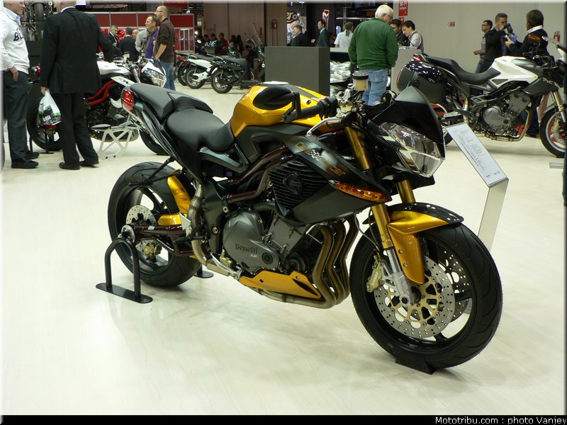 milan_eicma_2010_0101