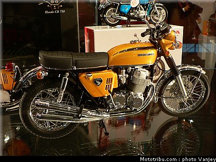 milan_eicma_2010_0098.JPG