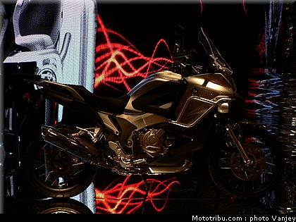 milan_eicma_2010_0099.JPG