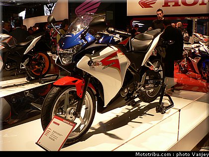 milan_eicma_2010_0103.JPG