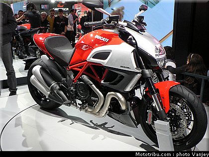 milan_eicma_2010_0142.JPG