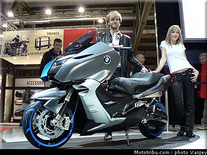 milan_eicma_2010_0183.JPG