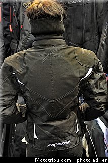 ixon_07_jpms_2010_0098.JPG