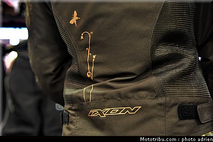 ixon_10_jpms_2010_0101.JPG