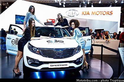 salon_bruxelles_2011_girls_15.jpg