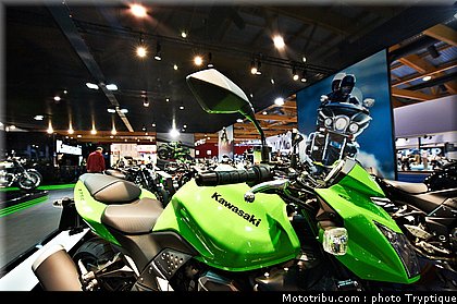 salon_bruxelles_2011_moto_02.jpg