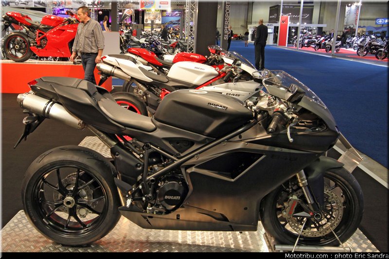 salon_bruxelles_2010_Ducati_3