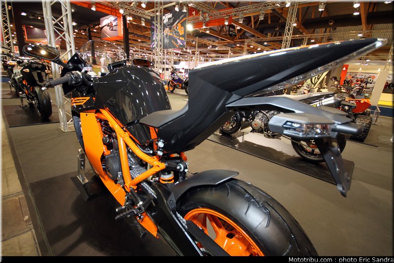 salon_bruxelles_2010_KTM_RC8R_2