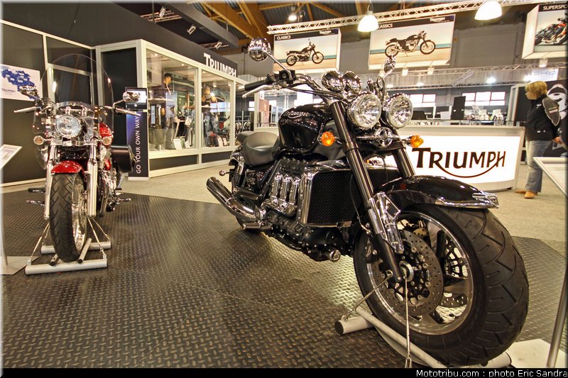salon_bruxelles_2010_Triumph_1