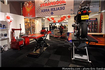 salon_bruxelles_2010_Hocoparts_1.jpg