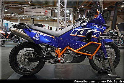 salon_bruxelles_2010_KTM_990_Adventure_Dakar_2.jpg