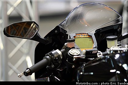 salon_bruxelles_2010_KTM_RC8R_3.jpg