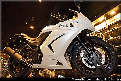 salon_bruxelles_2010_Kawazaki_Ninja_250R_2.jpg