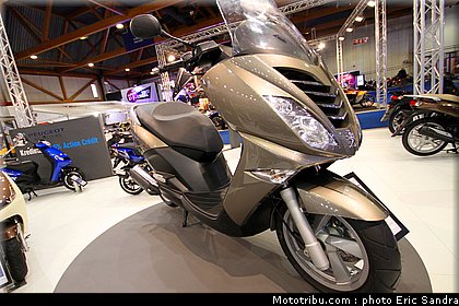 salon_bruxelles_2010_Peugeot_Citystar_125.jpg