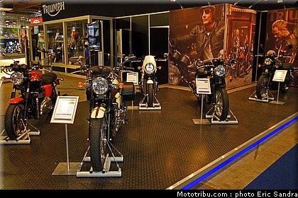 salon_bruxelles_2010_Triumph_2.jpg