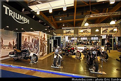 salon_bruxelles_2010_Triumph_3.jpg