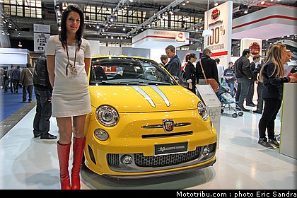 salon_bruxelles_2010_girl_02.jpg