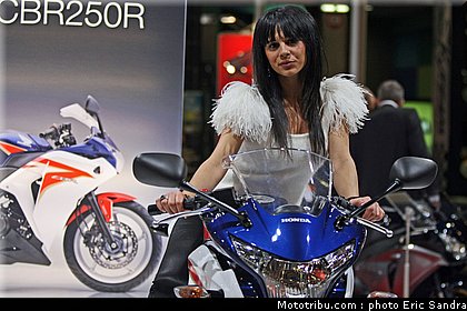 salon_bruxelles_2010_girl_05.jpg