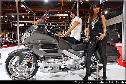 salon_bruxelles_2010_girl_09.jpg