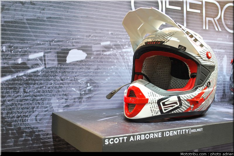 jpms_2011_scott_1