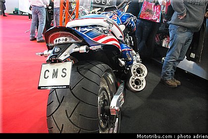 jpms_2011_cannes_moto_services_08.JPG