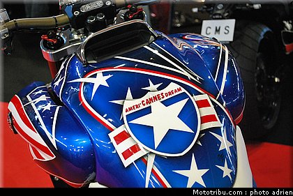 jpms_2011_cannes_moto_services_10.JPG