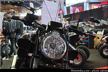 jpms_2011_cannes_moto_services_13.JPG
