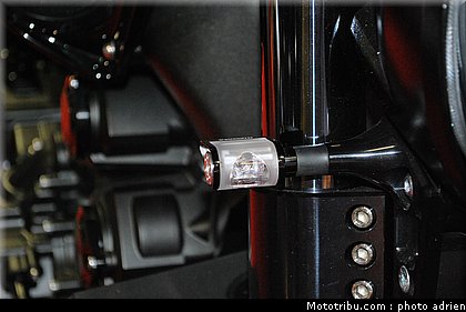 jpms_2011_cannes_moto_services_14.JPG