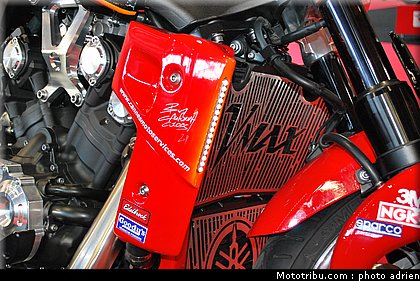 jpms_2011_cannes_moto_services_19.JPG