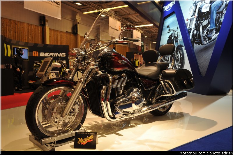 triumph_013_salon_de_la_moto_paris_2011