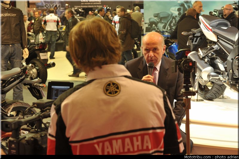 yamaha_038_salon_de_la_moto_paris_2011