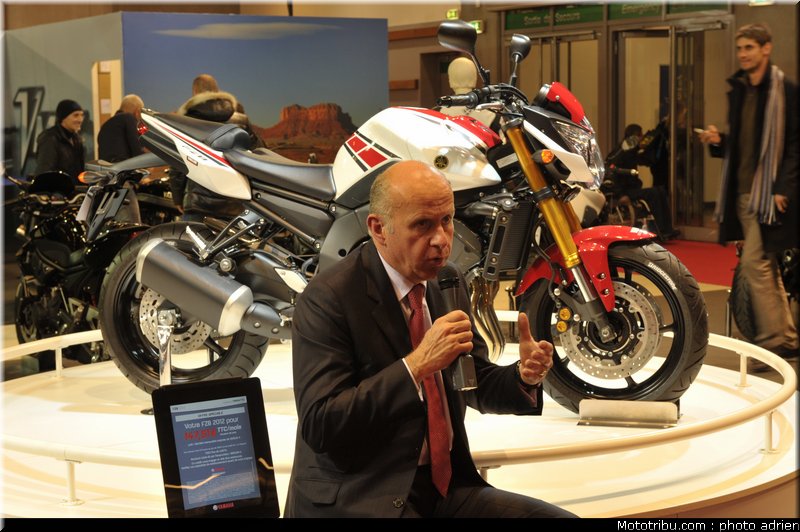yamaha_039_salon_de_la_moto_paris_2011