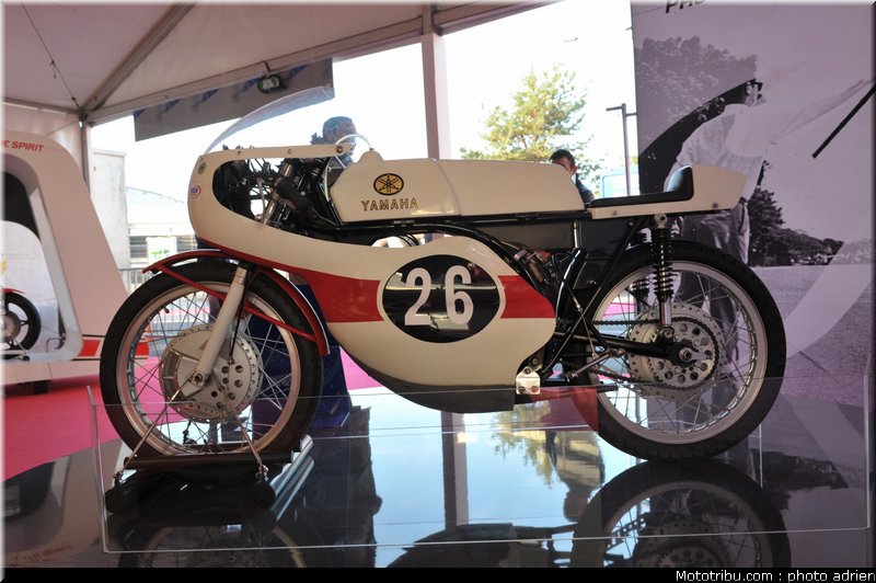 yamaha_gp_001_salon_de_la_moto_paris_2011
