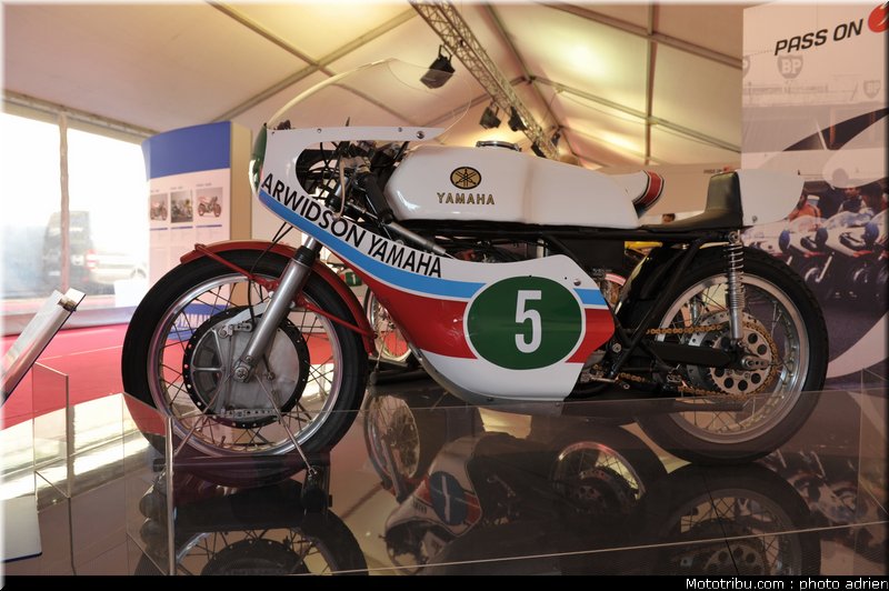yamaha_gp_003_salon_de_la_moto_paris_2011