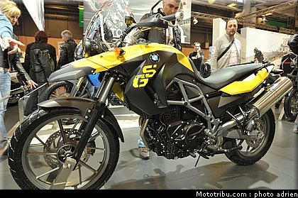 bmw_004_salon_de_la_moto_paris_2011.jpg