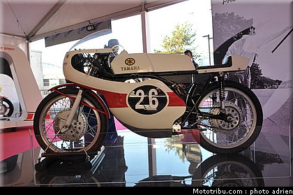 yamaha_gp_001_salon_de_la_moto_paris_2011.jpg