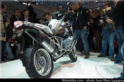 bmw_03_salon_intermot_cologne_2012.jpg