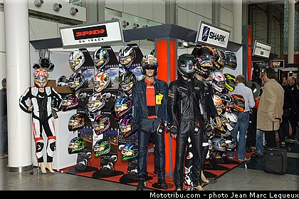 shark_01_salon_intermot_cologne_2012.jpg