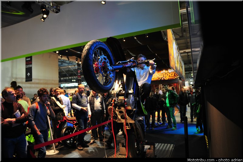 divers_035_salon_de_milan_eicma_2012