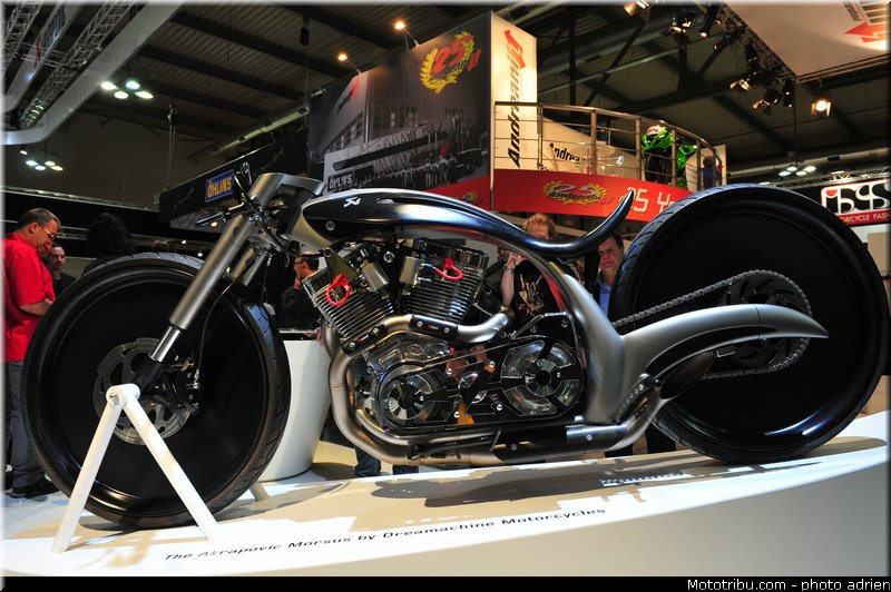 divers_037_salon_de_milan_eicma_2012