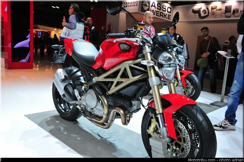 ducati_008_salon_de_milan_eicma_2012